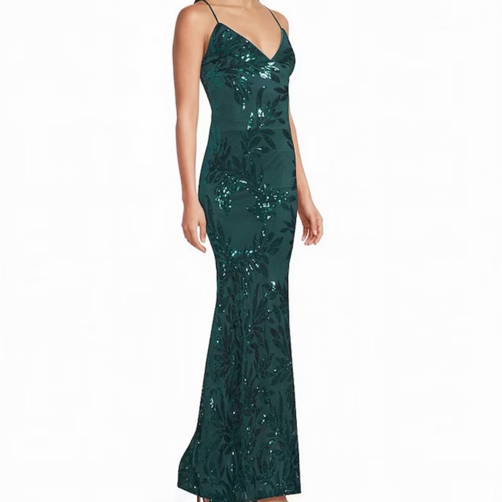 Lulus Fairbrook Sequin Long Dress Emerald Green V-Neck Evening Dress size M